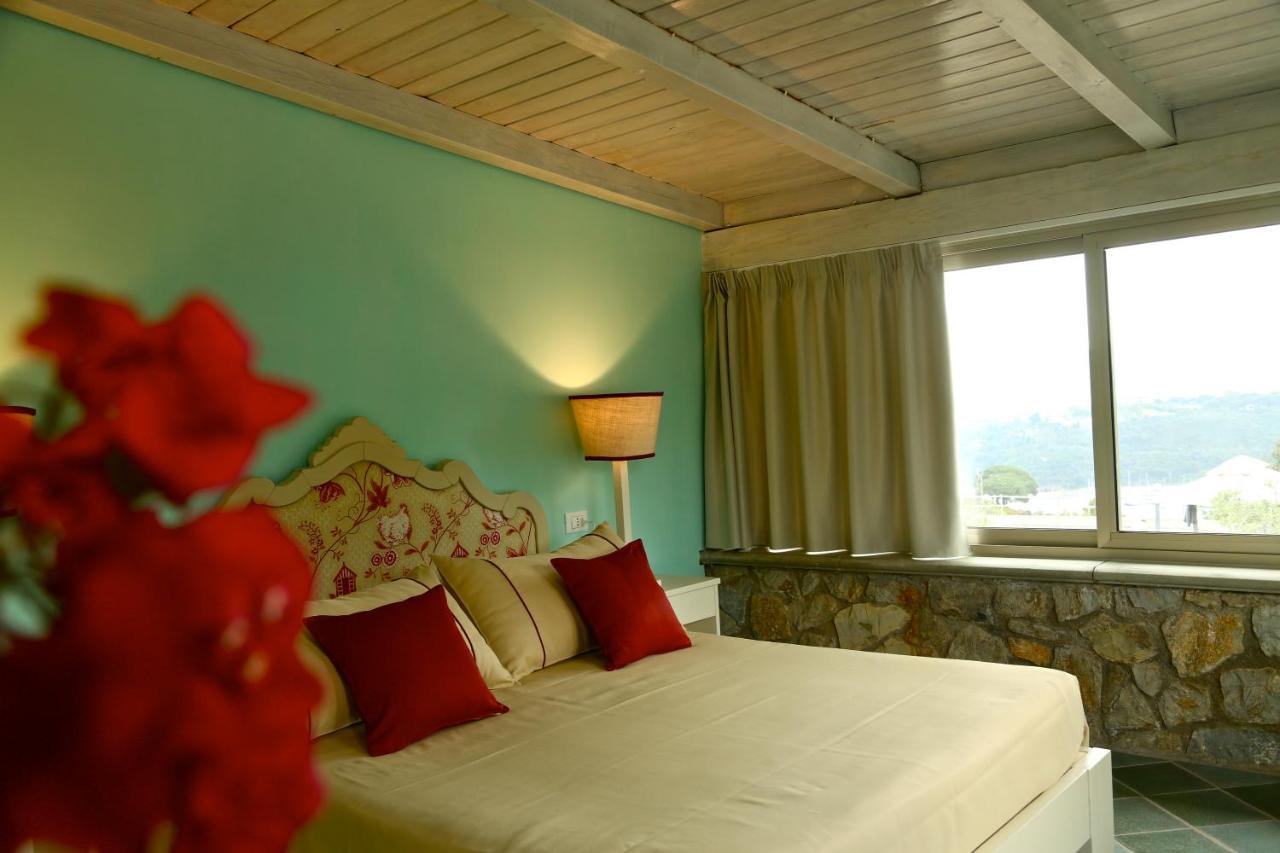 Residence Les Oliviers Porto Azzurro Zewnętrze zdjęcie