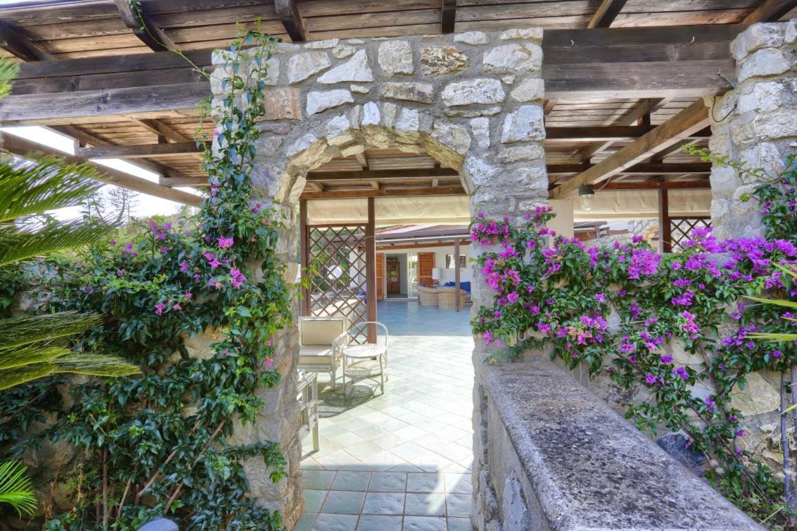 Residence Les Oliviers Porto Azzurro Zewnętrze zdjęcie