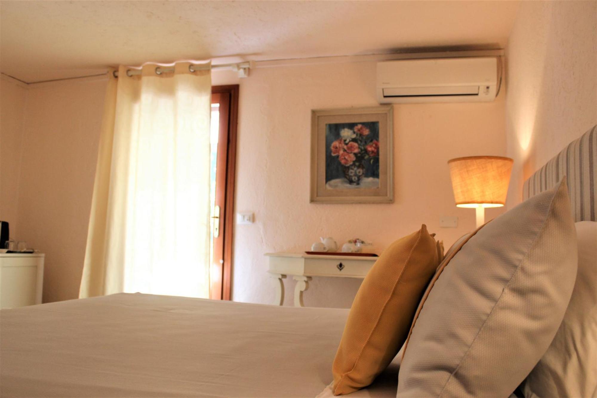 Residence Les Oliviers Porto Azzurro Zewnętrze zdjęcie